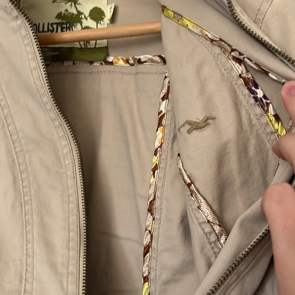 Hollister Y2K Jacket - Picture 3 of 10